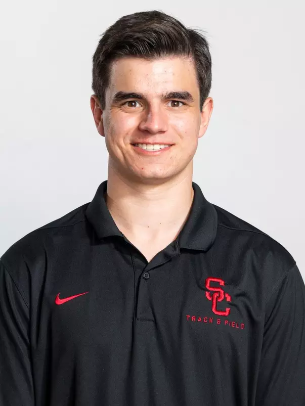 Kennie Arriola Headshot