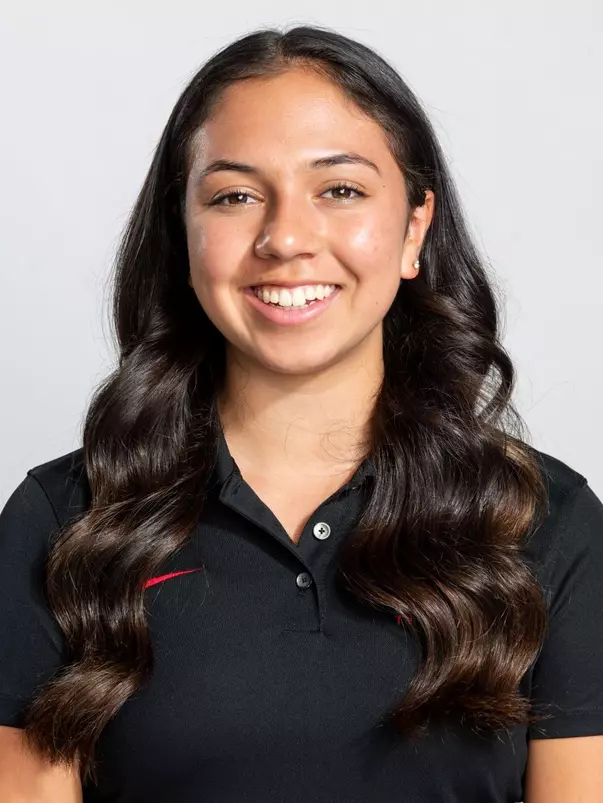 Jaqueline Duarte Headshot