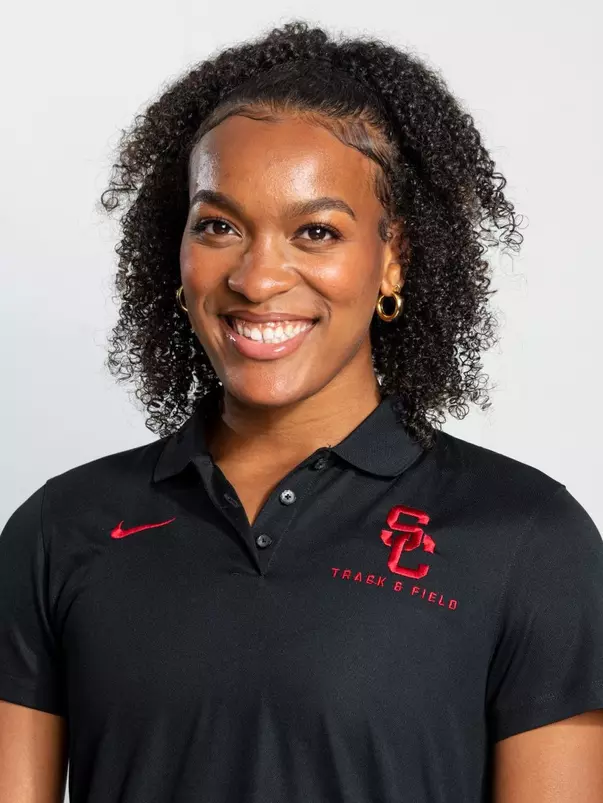 Jasmine Jones Headshot