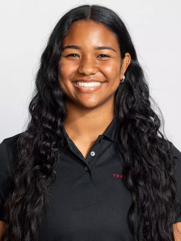 Joy McArthur Headshot