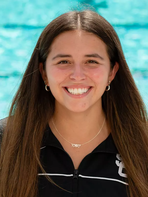 Brooklyn Aguilar 2021-22 head shot