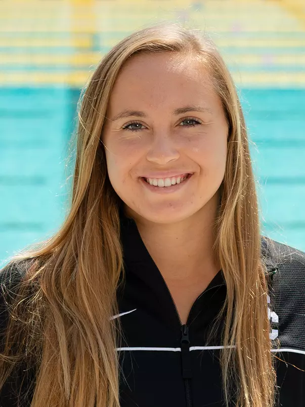 Hannah Meyer 2021-22 head shot