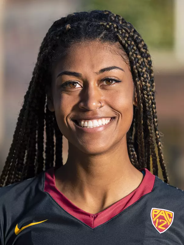 Joy Dennis - USC Beach Volleyball Photo Day