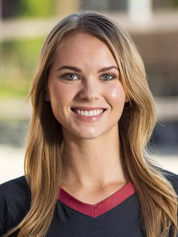 Maja Kaiser - USC Beach Volleyball Photo Day