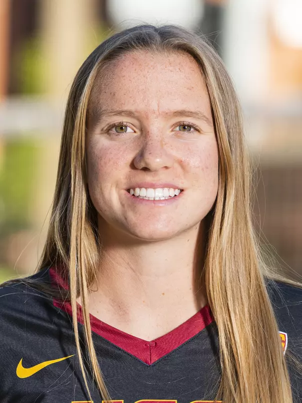 Megan Kraft - USC Beach Volleyball Photo Day
