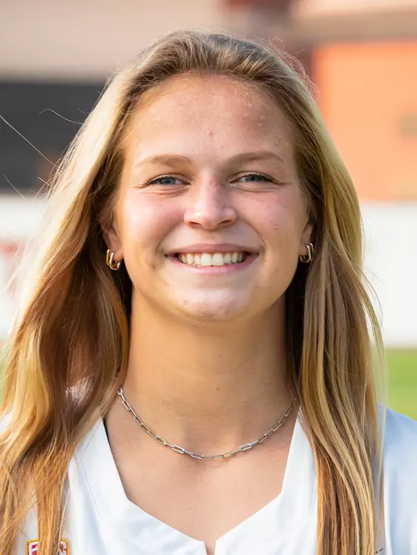 2021 USC Lacrosse Head Shot 12 Finley Ueland