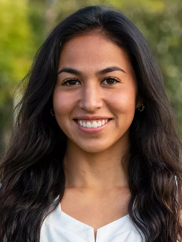 2021 USC Lacrosse Head Shot 22 Izzy McMahon