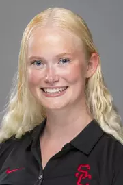 Ainsley Vondeling headshot