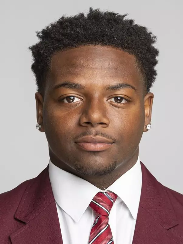 Raesjon Davis headshot