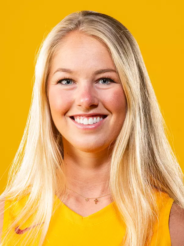 Sarah Nelson Head Shot, Mug