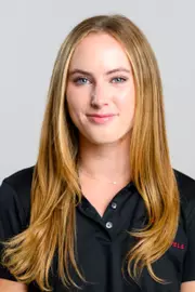 Isabelle Cairns Headshot
