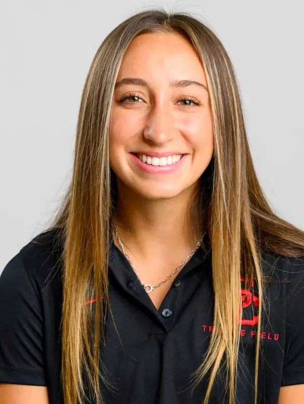 Ashlee Gallegos Headshot