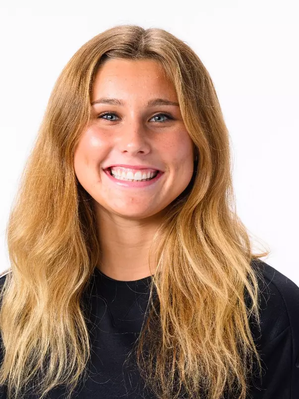 USC Swim and Dive - Sydney Brakebill