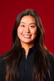 Gabrielle Lee headshot
