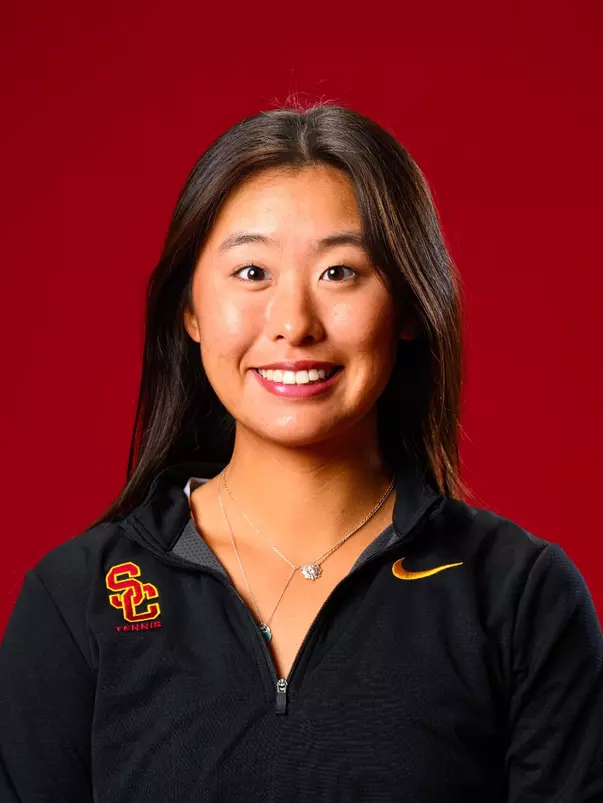 Isabelle Lee headshot