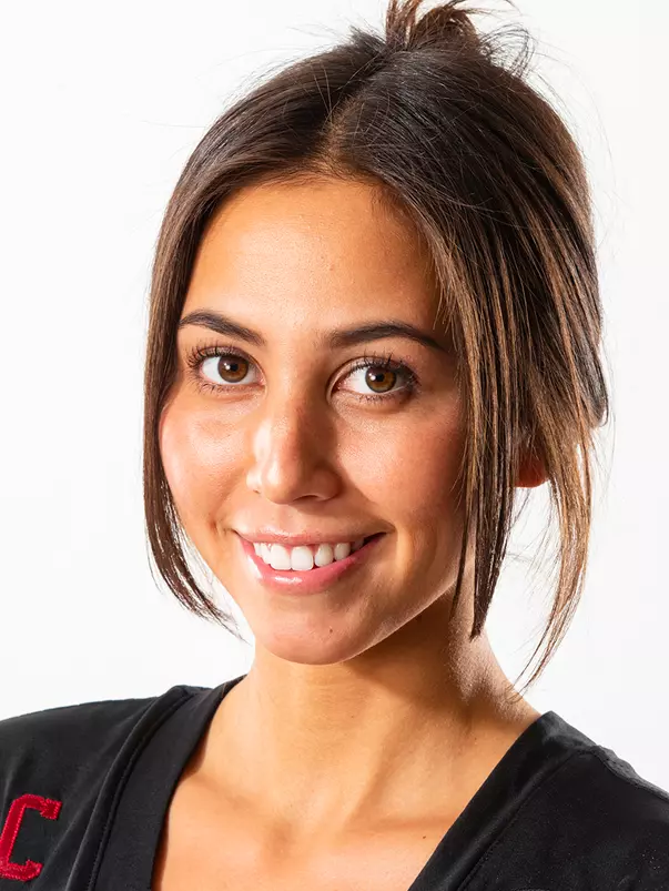 Michaela McMahon head shot 2022 USC lacrosse