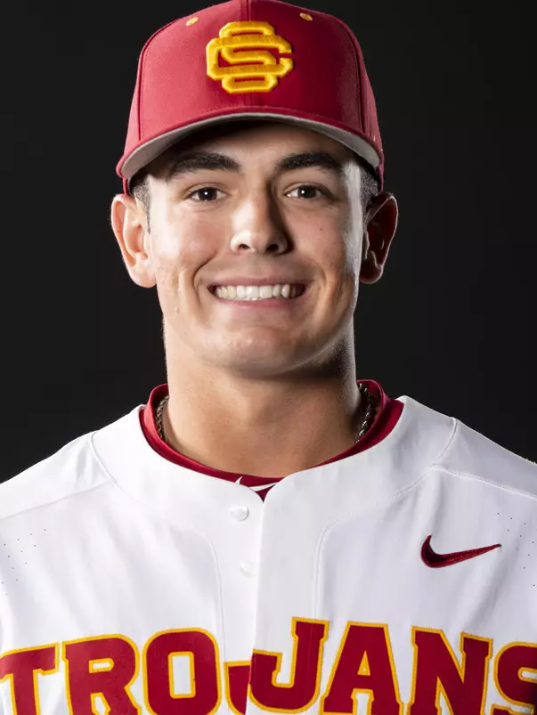 Carson Wells headshot