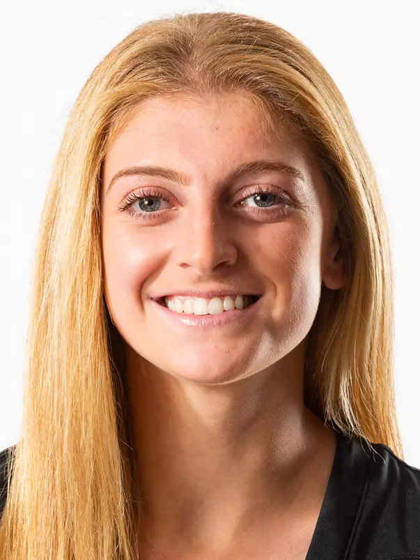 2022 USC Lacrosse Head Shot #1 Isabelle Vitale