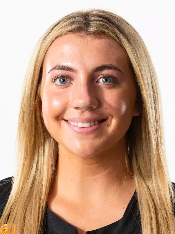 2022 USC Lacrosse Head Shot #8 Christina Gagnon