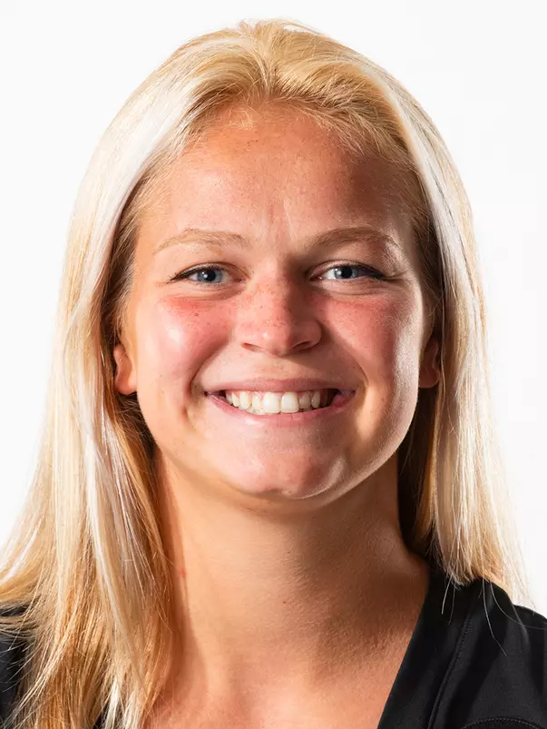 2022 USC Lacrosse Head Shot #12 Finley Ueland