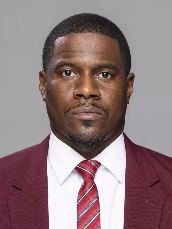Roy Manning headshot