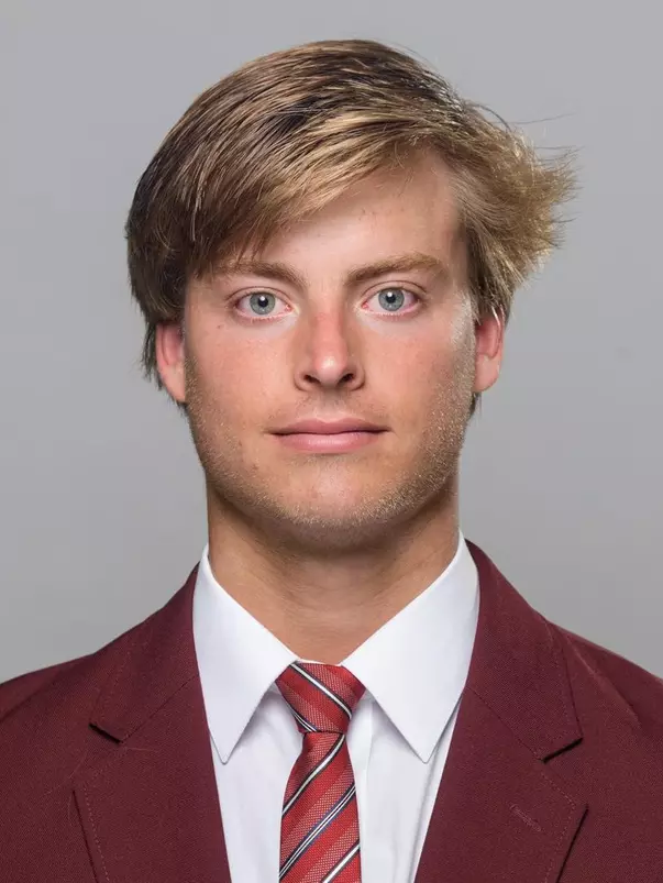 Gage Roy headshot