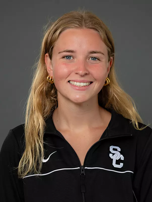 Abigail Hendrix 2022-23 head shot