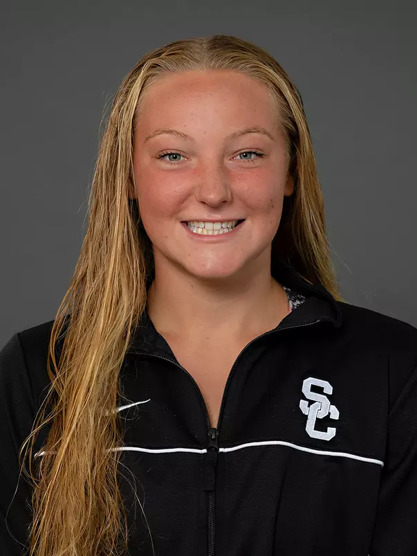 Molly Glad 2022-23 head shot