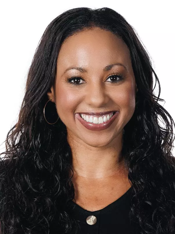 Brittany Thackery Headshot