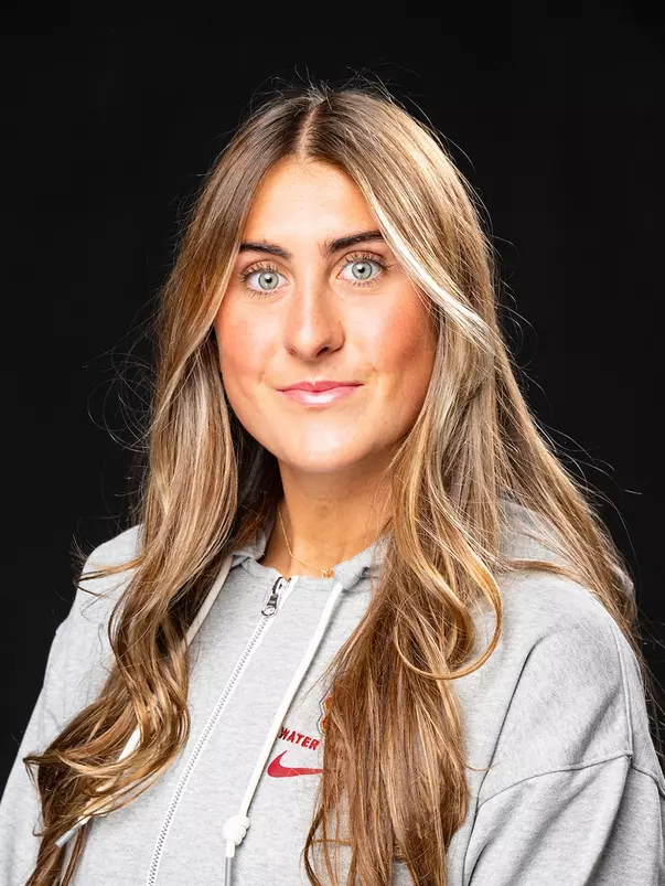 Caitlin Cohen head shot 2023-24