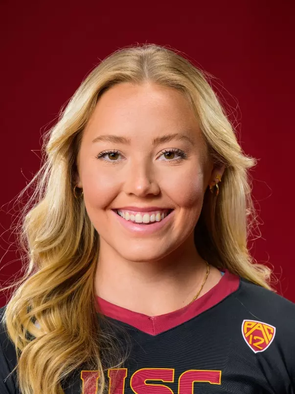 Ashlyn Rasnick-Pope Head Shot