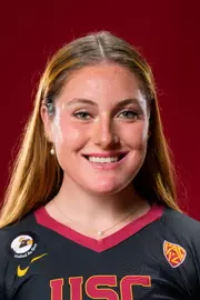 Caitlin Cummings Head Shot