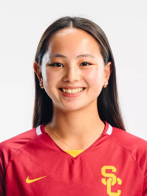 Hana Mizumoto headshot