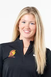 Beatrice Laterman 2024-25 head shot
