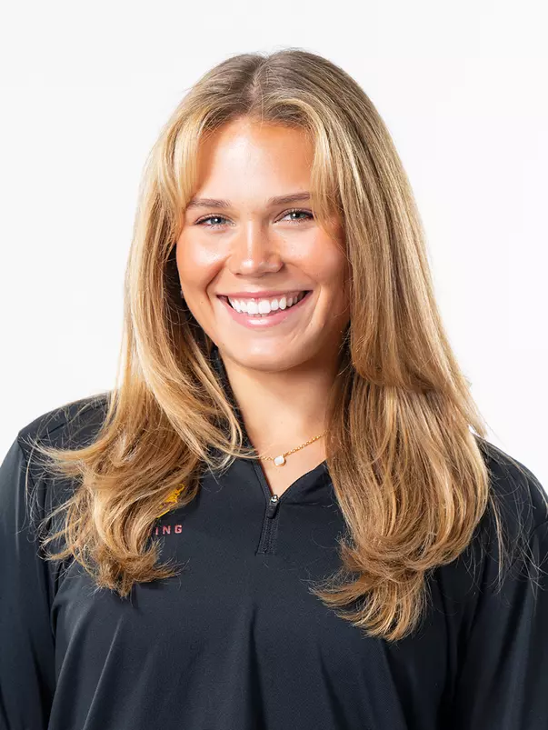 Isabella Lysaker 2024-25 head shot