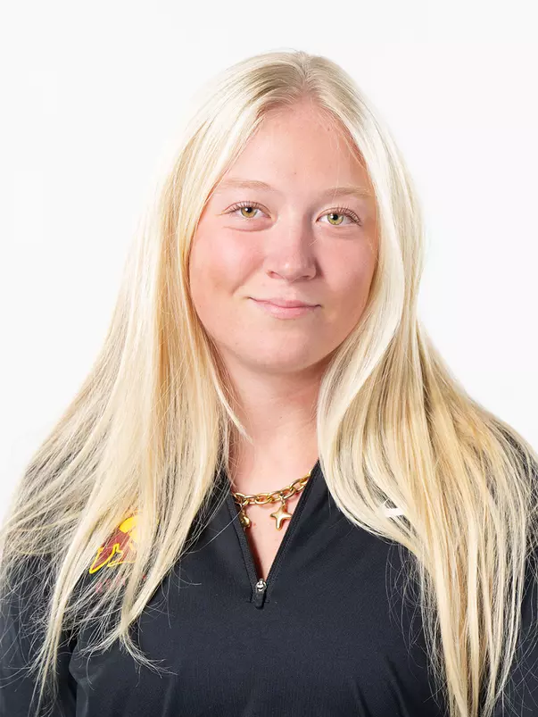 Isabella Pedone 2024-25 head shot