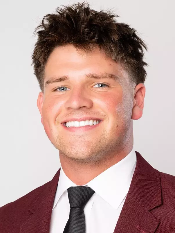 Walker Lyons 2024 headshot