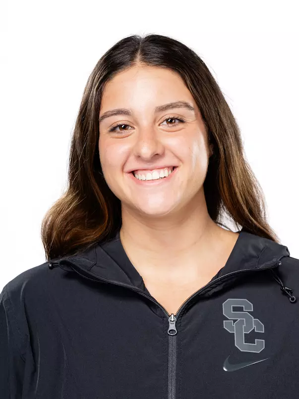 Alma Yaacobi 2025 head shot