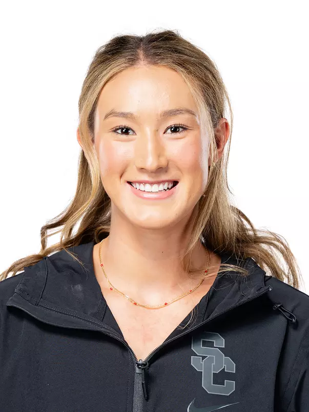 Emily Ausmus 2025 head shot