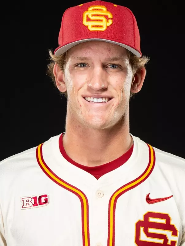 Dean Carpentier Headshot