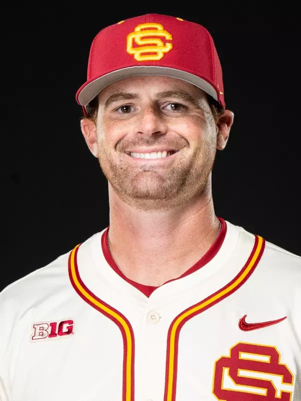 Josh Goossen-Brown Headshot