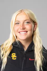 Ava Knepper Headshot