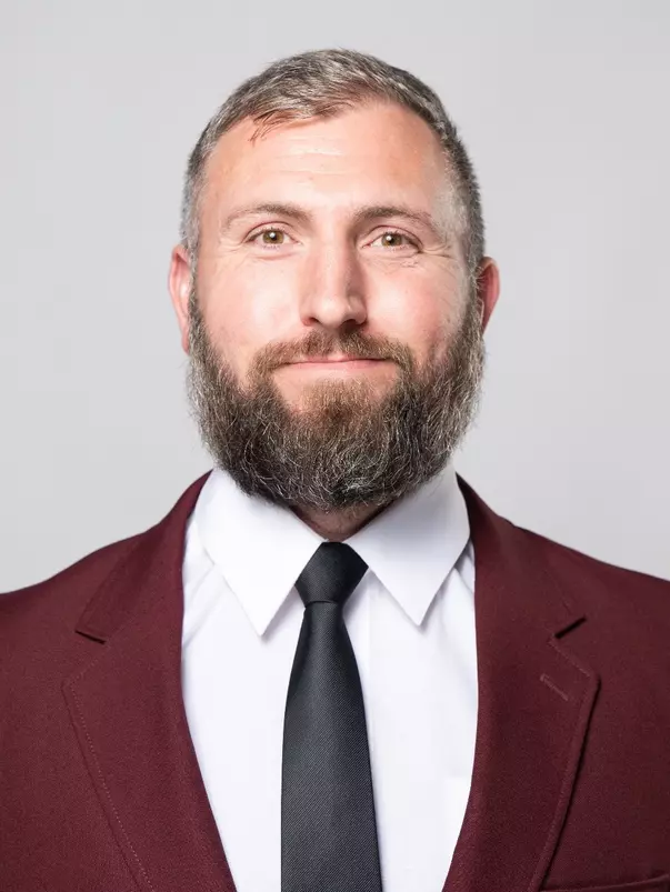 Derrick Baker Headshot