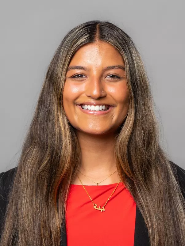 Jenna Mohiuddin headshot