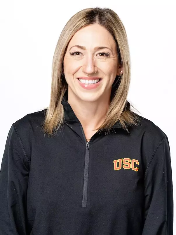 Headshot of Jessica Isaacs