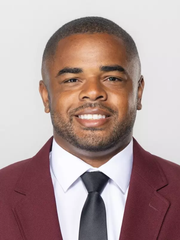 2025 Headshot of Nate Simon