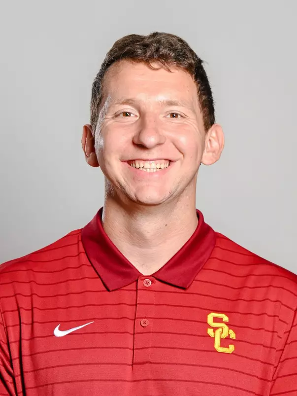 Alex Beljic headshot