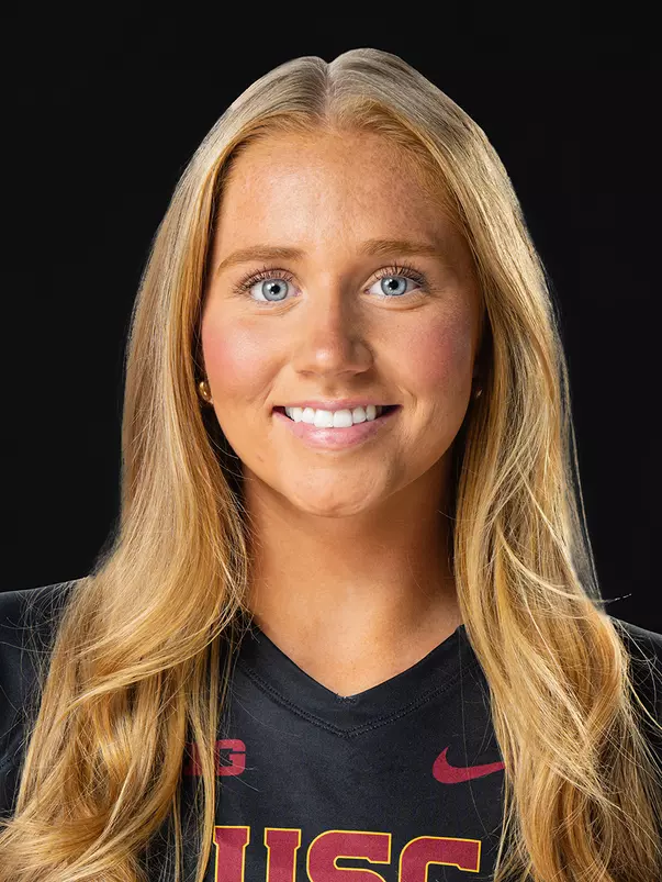 2026 USC Lacrosse Headshot #28 Emma Bunting