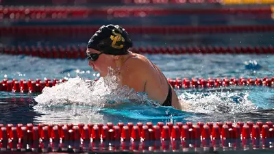 Women's Swimming & Diving