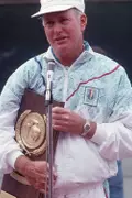 Dick Leach